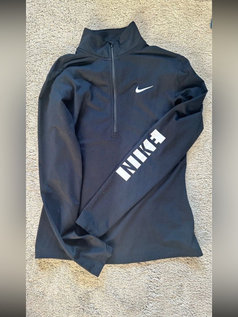 Nike Black Half-Zip Dri-FIT Pullover Size L
